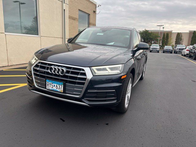 Used 2019 Audi Q5 2.0T Premium Plus w/ Premium Plus Package AWD/4WD image 4