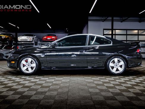 Used 2006 Pontiac GTO image 10