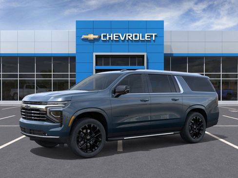 New 2026 Chevrolet Suburban LT w/ Comfort Package image 41