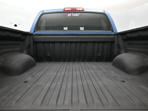 Used 2019 Toyota Tundra SR5 w/ SR5 Upgrade Package image 7