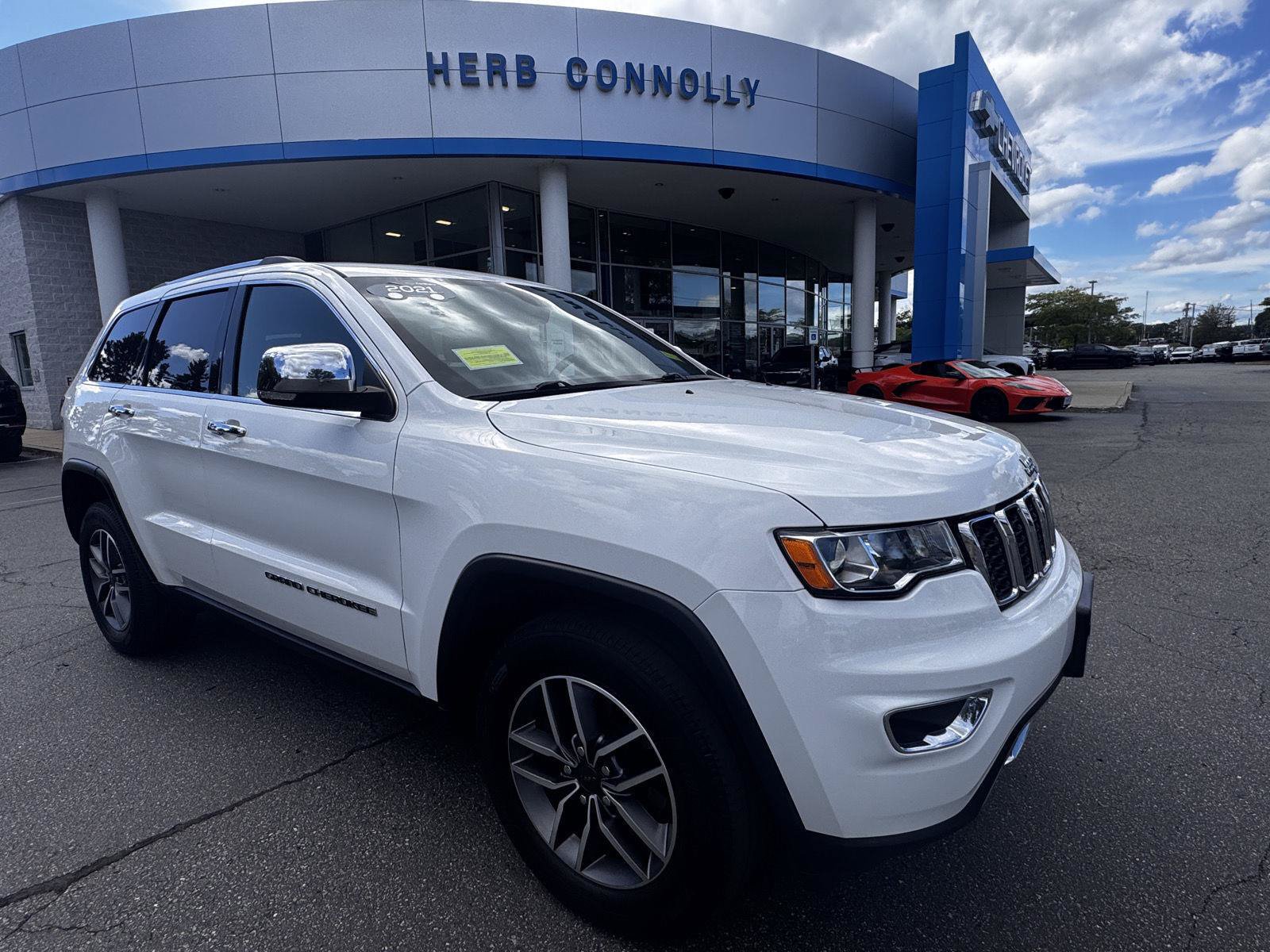 Used 2021 Jeep Grand Cherokee Limited AWD/4WD image 1