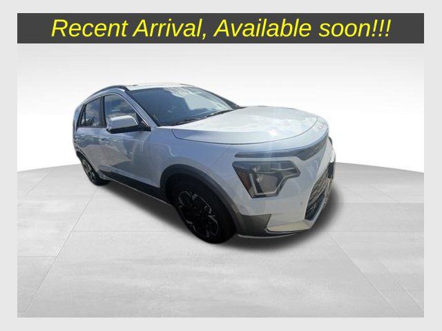 Certified 2023 Kia Niro Wave w/ Wave Preserve Package FWD image 1