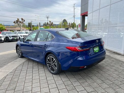 New 2026 Toyota Camry XLE AWD/4WD image 3