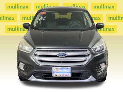 Certified 2019 Ford Escape SE image 15