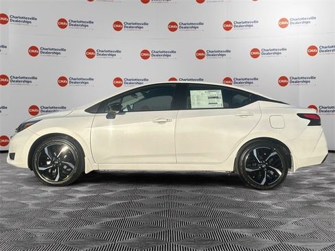 New 2025 Nissan Versa SR w/ Trunk Package image 2