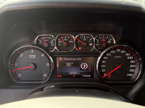 Used 2016 GMC Yukon SLT w/ Enhanced Security Package image 18