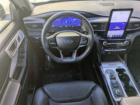 Used 2023 Ford Explorer ST w/ Equipment Group 401A image 17