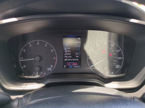 Used 2023 Toyota Corolla LE FWD image 19