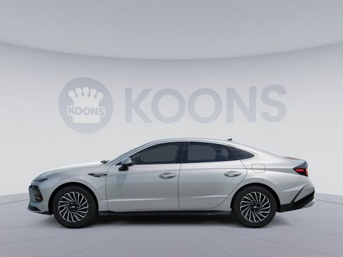 New 2026 Hyundai Sonata SEL image 2