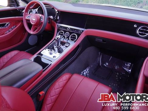 Used 2022 Bentley Continental GT image 8