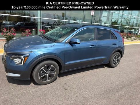 Certified 2023 Kia Niro EX FWD image 18