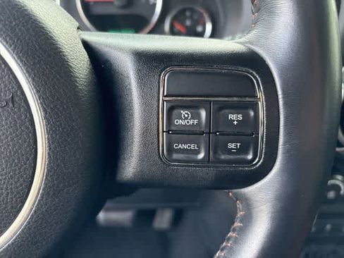 Used 2016 Jeep Wrangler Unlimited Sahara w/ Dual Top Group image 13