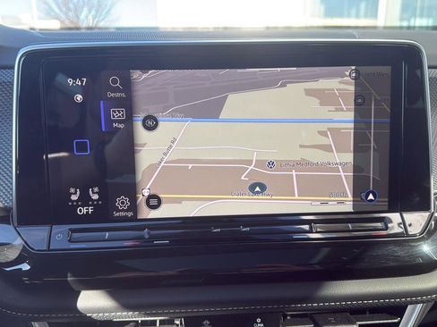 New 2025 Volkswagen Atlas Cross Sport SEL image 15