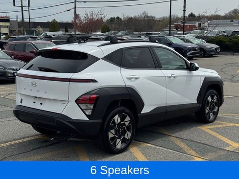 Used 2024 Hyundai Kona SEL AWD/4WD image 6
