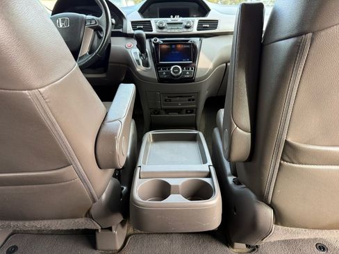 Used 2015 Honda Odyssey EX-L image 22
