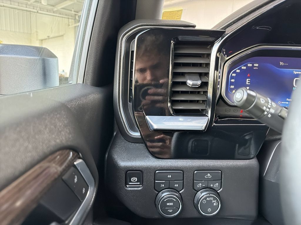 Certified 2026 Chevrolet Silverado 2500 LT AWD/4WD image 19