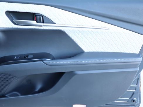 Certified 2025 Toyota Camry XLE image 24