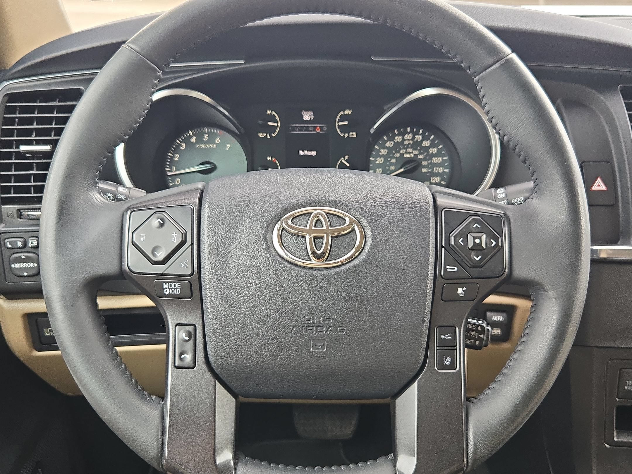 Used 2019 Toyota Sequoia Limited w/ Safety & Convenience Package RWD image 20