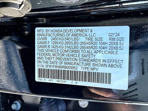 Used 2024 Honda Passport Black Edition image 32