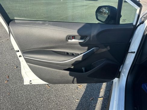 Used 2022 Toyota Corolla SE image 10