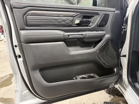 New 2026 RAM 1500 Limited AWD/4WD image 18