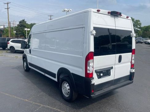Used 2021 RAM ProMaster 2500 image 3