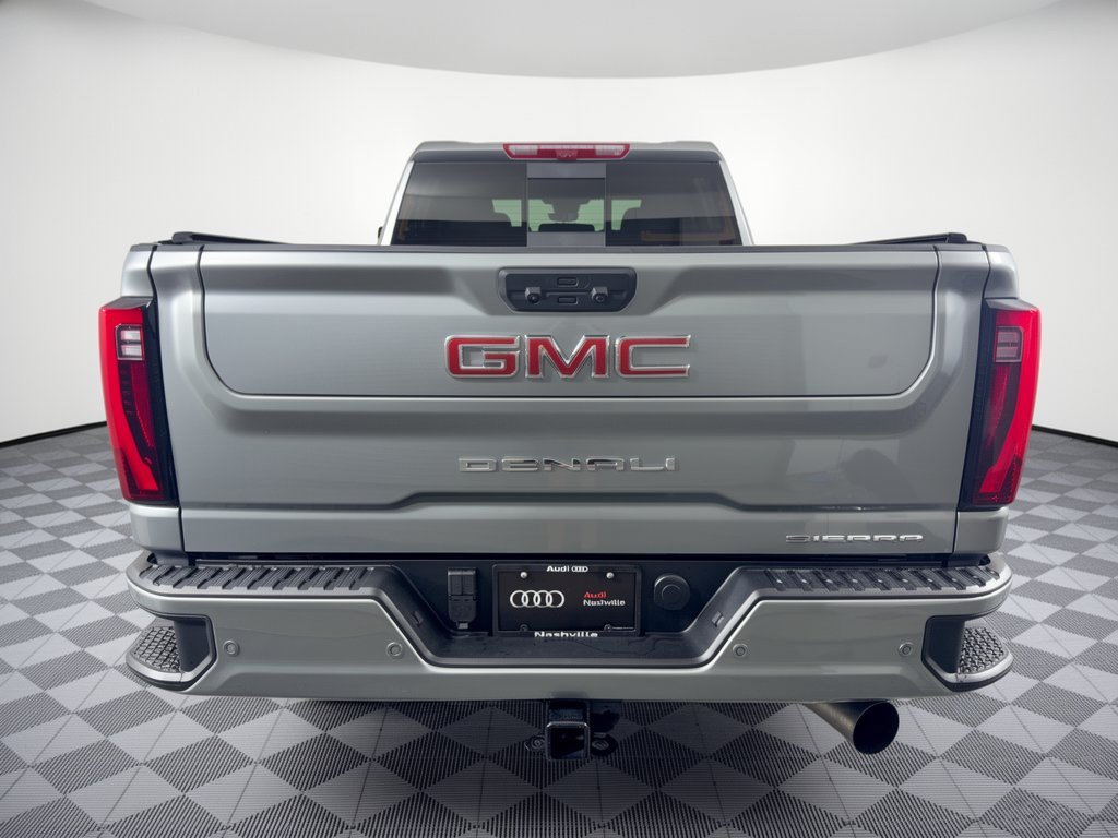 Used 2026 GMC Sierra 3500 Denali AWD/4WD image 11