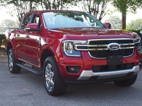 Certified 2025 Ford Ranger Lariat w/ Chrome Accent Package RWD image 1