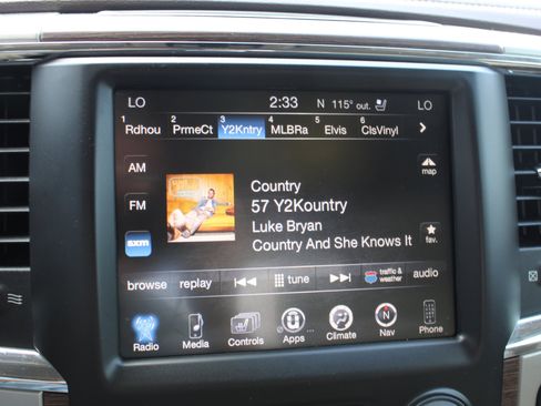 Used 2014 RAM 3500 Laramie w/ Convenience Group RWD image 28