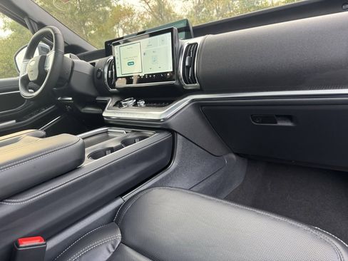 New 2025 Ford Expedition Max Platinum w/ Stealth Performance Package image 19