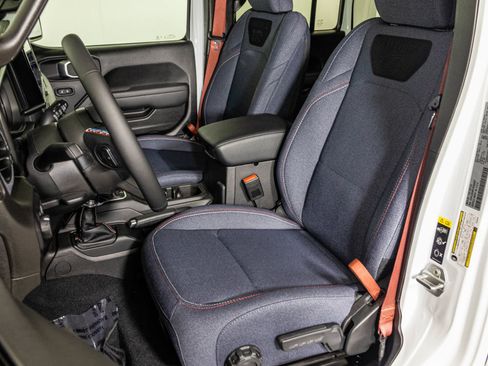 New 2026 Jeep Wrangler Unlimited Sport w/ Dual Top Group AWD/4WD image 19