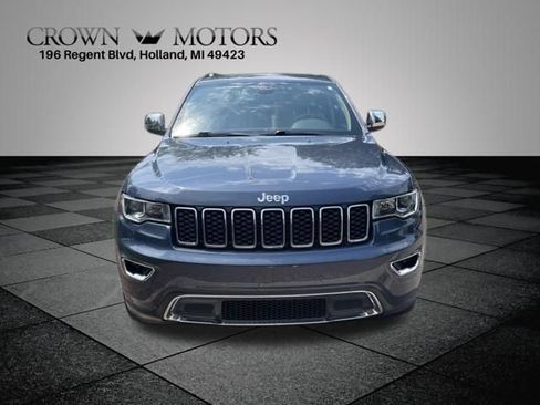 Used 2019 Jeep Grand Cherokee Limited w/ Trailer Tow Group IV AWD/4WD image 8