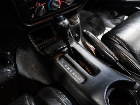 Used 2002 Pontiac Firebird Trans Am image 19