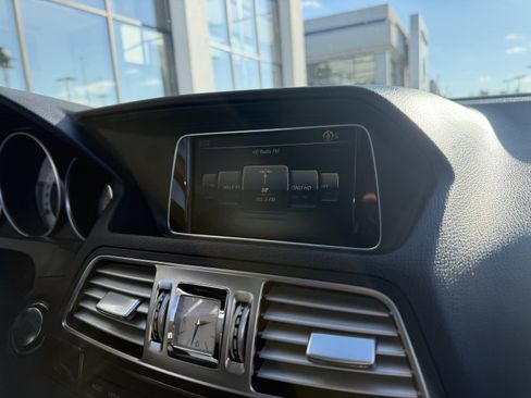 Used 2016 Mercedes-Benz E 400 Coupe image 32