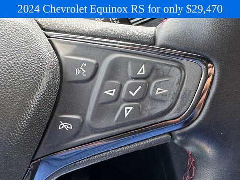 Used 2024 Chevrolet Equinox RS FWD image 18