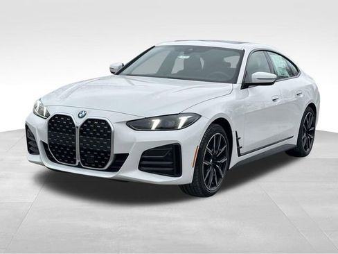 New 2026 BMW 430i xDrive w/ M Sport Package AWD/4WD image 5