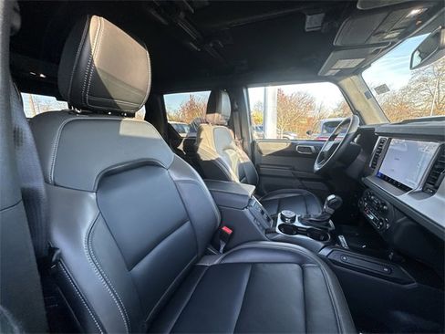 Certified 2025 Ford Bronco Outer Banks image 34