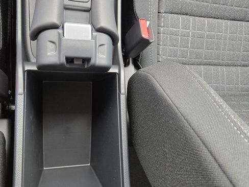 New 2026 Honda HR-V LX image 19