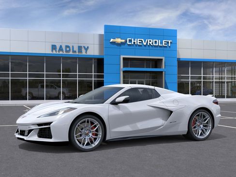 New 2026 Chevrolet Corvette Z06 RWD image 2