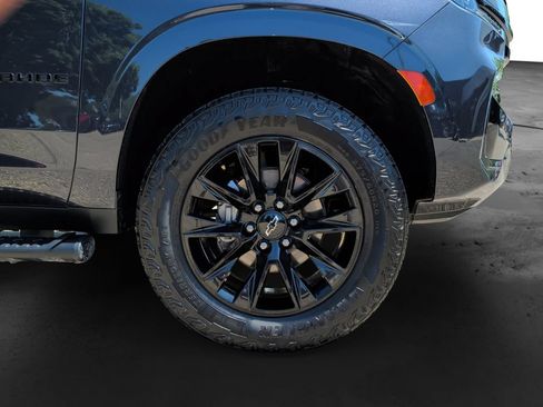 Used 2024 Chevrolet Tahoe Z71 w/ Max Trailering Package AWD/4WD image 9