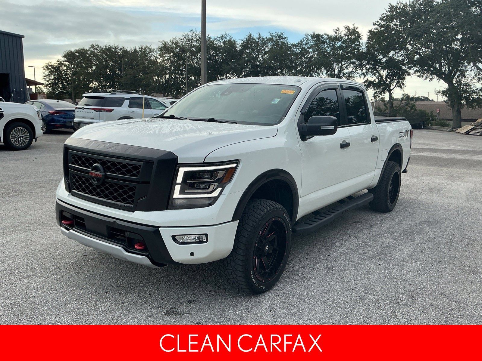 Certified 2021 Nissan Titan PRO-4X w/ Pro-4x Convenience Package AWD/4WD image 3