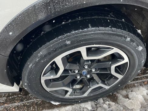 Used 2017 Subaru Crosstrek 2.0i Limited image 24