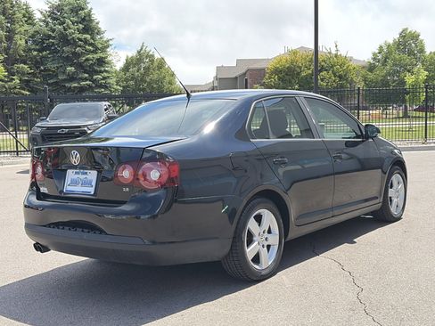 Used 2008 Volkswagen Jetta S FWD image 5