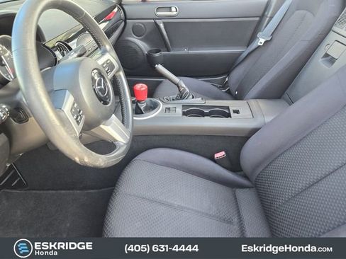 Used 2007 MAZDA MX-5 Miata Touring w/ Appearance Pkg image 15