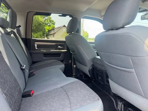 Used 2016 RAM 2500 Big Horn w/ Black Appearance Group AWD/4WD image 7