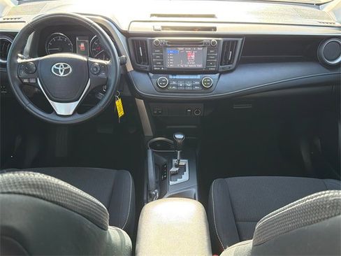 Used 2016 Toyota RAV4 XLE image 11