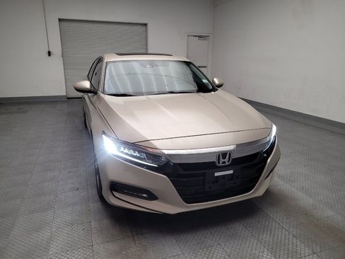 Used 2018 Honda Accord EX image 14