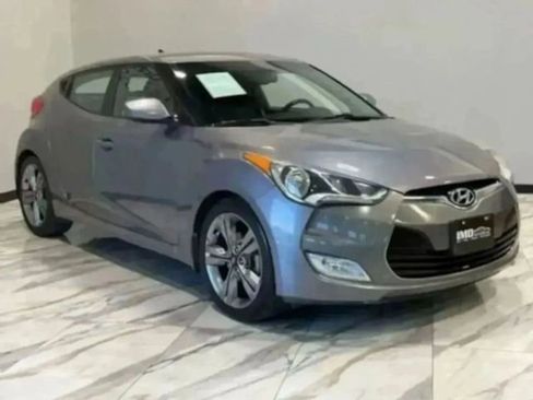 Used 2016 Hyundai Veloster w/ Option Group 02 FWD image 37