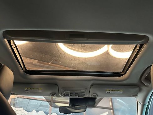 Used 2019 Honda Civic EX-L image 22