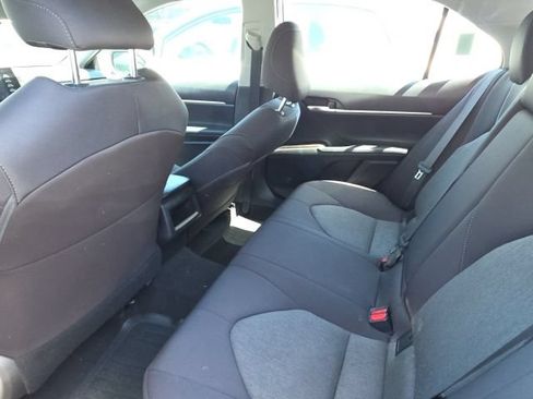 Used 2021 Toyota Camry LE FWD image 11